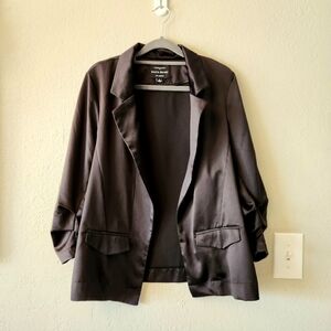 Haute Monde Black Blazer